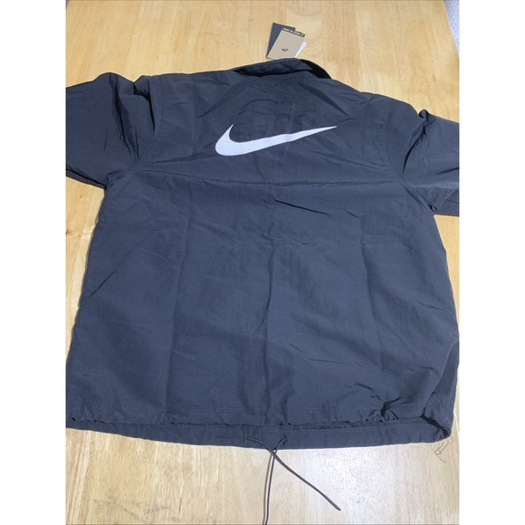Nike Sportswear Essential Women's Oversized UV Woven Coaches' Jacket Size S - Picture 8 of 10